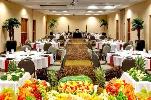 hotel and catering 500x333 1
